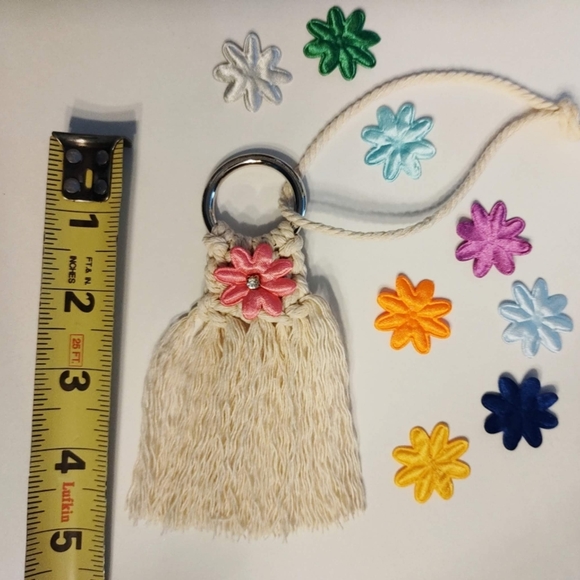 Handmade Macrame Rearview Mirror Accessories - Picture 3 of 4